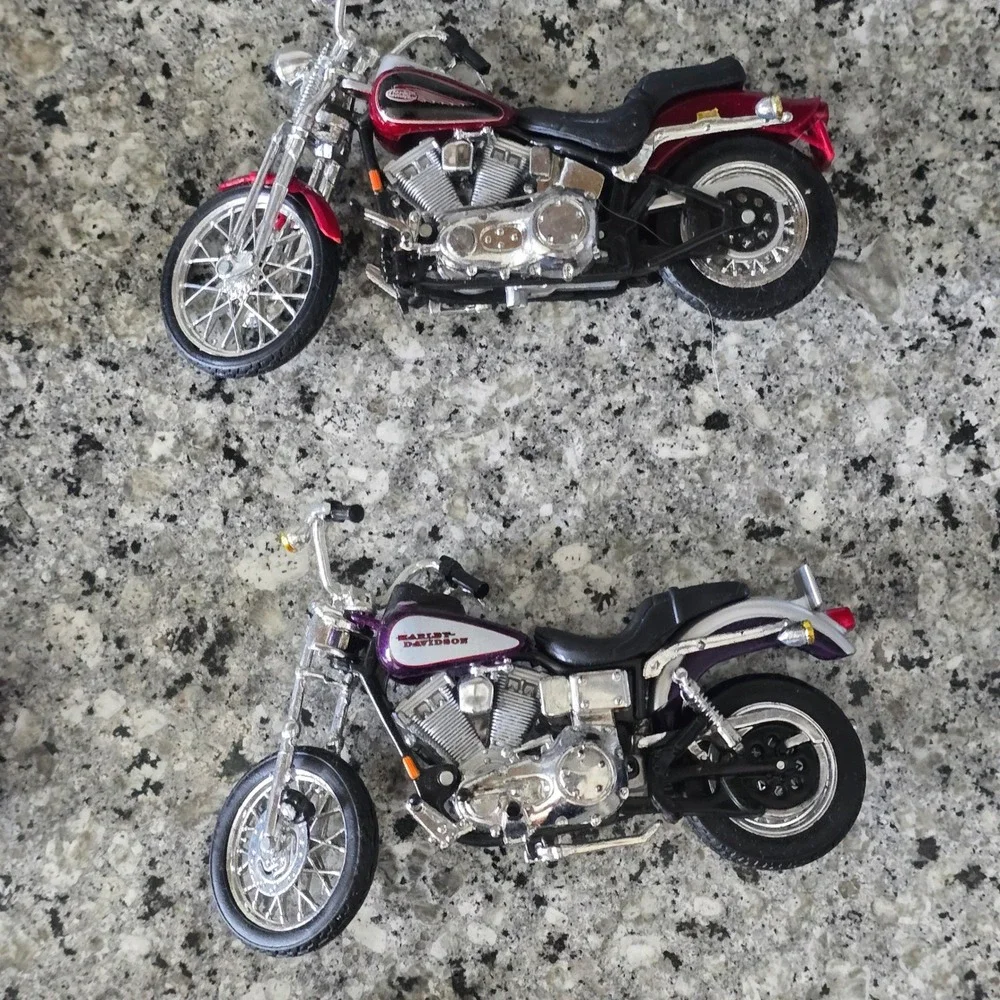 Lot of 9 Maisto Harley-Davidson 1:18 Scale Diecast Motorcycles Biker Moto
